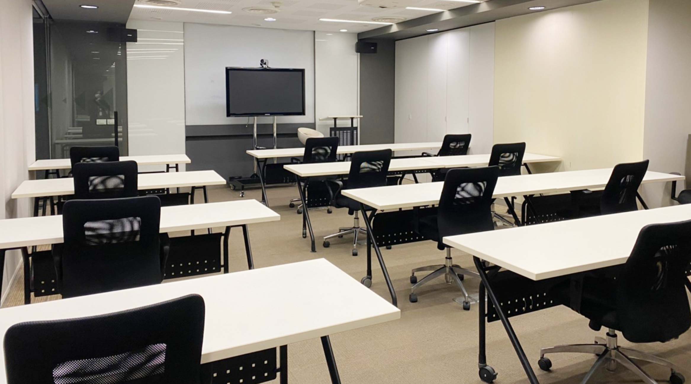 6 รูปแบบการจัดห้องประชุมที่นำไปใช้งานได้จริง